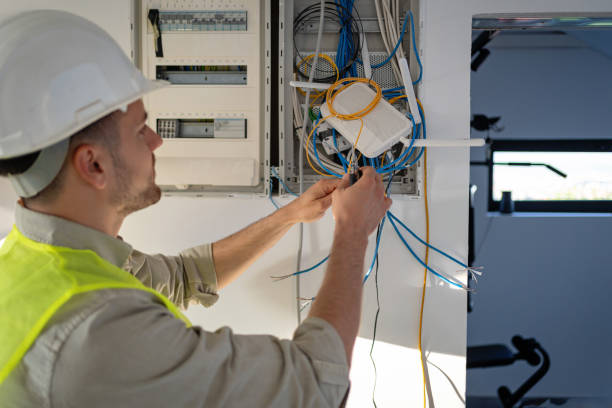Best Circuit Breaker Repair  in Savannah, MO